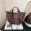 Bolsa Tote Grande de Couro Sintético Estilo Retrô Coreano para Mulheres Outono Inicial 2025 Versátil para o Dia a Dia Bolsa Lateral Bolsa de Ombro Casual