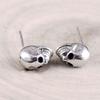 Pendientes de tachuela de calavera estilo europeo y americano para hombres y mujeres, diseño de nicho de celebridad de internet, chapados en plata, joyería para orejas punk retro, suministro al por mayor