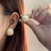 Plato de Incienso para Mosquitos Clip para la Oreja Sin Agujeros en la Oreja Sentido Avanzado Temperamento Simple Aretes de Joker Moda de Lujo Ligero Aretes Indoloros al Mayoreo