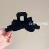 2025 Nuevo Elegante Clip de Pinza de Lazo de Terciopelo para Mujer Pinza para el Cabello de Alta Gama Parte Posterior de la Cabeza Otoño e Invierno Pinza de Tiburón Pinza para el Cabello Coreano