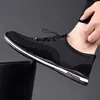 Zapatos de conducción para hombre de otoño, nuevos, versátiles, sin cordones, suela blanda, antideslizantes, ligeros, de piel, estilo casual para hombre