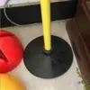 Poste de salto de altura para entrenamiento de fútbol, poste de salto de altura simple ajustable de ABS hecho de plástico y caucho, adecuado para juegos de carrera y bodas