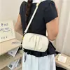 Bolsa de Ombro Cruzado Versátil Elegante Plissada de Grande Capacidade de Alto Valor Nova Moda Simples de Nicho Verão 2026