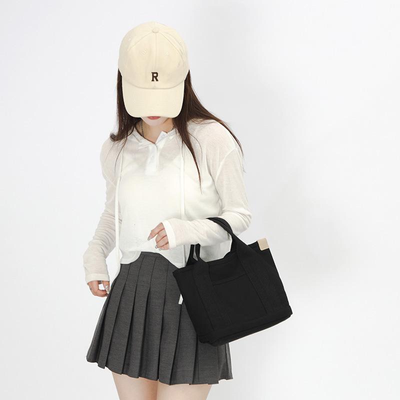 ZUOX4563.jpg