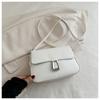 Bolso de moda para mujer, primavera y verano 2024, nuevo bolso cuadrado pequeño de tela combinable, bolso bandolera sencillo de gran valor para mujer.