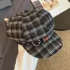 Gorra de Boina a Cuadros Retro con Hebilla de Corazón de Gato, Gorra de Periodista, Elegante, Adelgazante, Artista, Versátil, para Primavera y Otoño