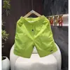 Shorts de cinco pontas 2026, com design moderno e simples, adequado para lazer diário ao ar livre e moda praia, peça versátil de verão para homens