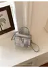 Bolsa de Mão de Luxo Pequena Quadrada para Mulheres 2026 Novo Estilo Coreano Tendência Moda Bolsa de Ombro Transversal para o Dia a Dia