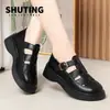 Nuevas Sandalias Romanas de Verano 2026 para Mujer, Punta Cerrada, Suela Gruesa Hueca, Zapatos Tejidos de Jaula de Cerdo, Versátiles con Faldas