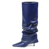 2025 Comercio Exterior Transfronterizo Nuevo Punta Afilada Tacón de Aguja Tubo Grande Envolvente Slip-On Pasarela Botas Falda Plisada Talla Grande Botas de Mujer