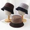 Sombrero de Cubo Minimalista a Cuadros Patchwork Nuevo 2026 para Mujer Otoño Casual Sombrero de Viaje Hace que la Cara se Vea Más Pequeña de Moda Transfronterizo