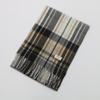 Bufanda de cuadros de cachemira de color transfronterizo, nueva en stock, bufanda con borlas de cuadros para otoño e invierno.