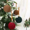 Modelo Novo Transfronteiriço 8cm 12 Peças Bolas de Natal de Veludo de Formato Irregular Enfeites para Árvore de Natal Conjunto Retro de Veludo para Feriado de Natal