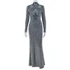 Estilo Europeu e Americano Transfronteiriço Nova Roupa Feminina Design Vazado Vestido Bodycon Listrado Gola Alta Manga Longa Vestido Estampado Atacado