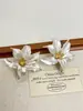 Pendientes de Flor de Iris con Bloques de Color y Goteo de Aceite de Diseño Exclusivo, Pendientes Tridimensionales de Lujo Ligero de Gama Alta, Pendientes Modernos y Elegantes