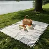 Alfombra de picnic de borlas de moda, manta para acampar al aire libre, mantel de picnic, portátil y plegable, para salidas y excursiones de primavera, tapete para el suelo del césped