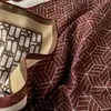 Lenço Quadrado Estampado Vintage para Mulheres, Lenço de Seda Estampado Dupla Face de Alta Qualidade, Lenço de Pescoço Artístico de Nicho, Lenço Decorativo Elegante