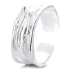 Anillo Abierto Ancho de Textura Plisada Asimétrica de Plata 925 Anillo de Nicho de Alta Gama Joyería Regalo de Cumpleaños para Mujer
