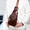 Bolso de pecho de cuero de alta gama, bolso nuevo, venta al por mayor, bolso de pecho casual de moda para hombre, bolso de mensajero de cuero de capa superior, productos nuevos transfronterizos