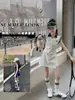 2025 Nuevo Moda Casual Deportiva Ajustado Sin Mangas De Botón Único Estilo Universitario Conjunto de Dos Piezas Tendencia