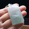 Colgante Zodiaco de Jade Tallado Jade Verde Tianshan para el Año de Nacimiento, Adecuado para los Signos del Zodíaco Buey y Tigre, Colgante de Jade Unisex al por Mayor