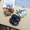 Zapatillas Gruesas de Moda para Niños y Niñas, Zapatos Boken Trendy para Uso Exterior con Velcro Desmontable para Niños Pequeños y Medianos, Sandalias y Pantuflas