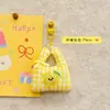 Bolsa de Compras de Tela con Colgante de Peluche de Fruta Linda Original Llavero Accesorio de Bolsa Versátil Regalo para Niñas y Mejores Amigas