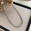 Collar y pulsera de perlas grises de alta calidad para mujer, diseño de nicho de lujo ligero, cadena de suéter, joyería de cadena de clavícula vintage francesa