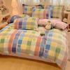 Conjunto de Quatro Peças de Cama de Veludo Leite Espessado para Outono e Inverno Capa de Edredom de Veludo Coral Dupla Face Lençóis de Cama de Fleece de Flanela Conjunto de Três Peças
