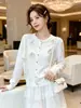 Cárdigan de Punto con Bordado Floral 3D de Alta Resistencia para Mujer, Otoño Temprano 2026, Cuello Redondo, Suéter Chaqueta Suave y Lujoso