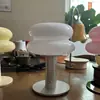 Lámpara de mesa de carga en forma de hongo estilo coreano, luz ambiental portátil, lámpara de noche para el dormitorio, lámpara de mesa para acampar, luz nocturna decorativa
