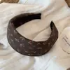 Diadema Ancha Floral de Lunares Retro para Mujer Estilo Coreano Elegante Pinza para el Cabello Diadema Versátil para el Uso Diario en el Trayecto y al Aire Libre