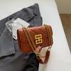 Nova Bolsa de Ombro de Luxo com Textura Única, Bolsa de Corrente Rombos para Mulheres, Bolsa Transversal Clássica Retrô, Moderna e Simples para o Dia a Dia