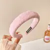 Diadema de Ala Ancha Europea y Americana Atractiva Diadema Diaria para el Cabello Exterior Color Sólido Satén Popular en Internet Nuevos Pasadores para el Cabello Gorro para la Parte Superior del Cráneo para Mujeres