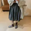 Calça-shorts listrada solta plus size emagrecedora com design vintage de nicho para mulheres, novo estilo de verão 2026