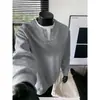 Nueva Moda Europea y Americana para Hombre Estilo Old Money Falso Dos Piezas Algodón Cuello Henley Holgada Bloque de Color Oversize Sudadera con Cuello Redondo para Hombre