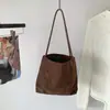 Otoño Invierno Bolso de Gamuza Felpa Estilo Coreano Nicho Retro Simple Bolso de Mano para Viajes Cotidianos Casual Versátil Nuevo Bolso de Hombro Individual para Mujer