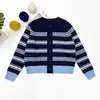 Abrigo de punto de estilo europeo y americano para otoño e invierno, nuevo, de corte holgado, con rayas de colores contrastantes, cárdigan de punto de cuello redondo, de un solo botón, para mujer