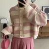 Chegada Nova Outono/Inverno 2026 Cardigan de Tricô Feminino Gola Redonda Listrado Color Block Jaqueta de Tricô Estilo Casual Suéter Versátil Feminino