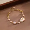 Pulseira de Pérolas Barrocas Nala para Mulheres, Luxo Leve, Alto Padrão, Design Exclusivo, Adorno de Flor Rosa, Pulseira Fashion e Versátil