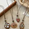 Collar colgante geométrico de madera vintage, que irradia una estética sofisticada de 'dinero viejo', una cadena para la clavícula al estilo Meilad, joyería de colgante largo para mujer, venta al por mayor