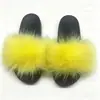 Sandalias Cruzadas Coreanas de Verano 2026 para Mujer, Pantuflas Cómodas y de Moda sin Cierre, Antideslizantes para Uso en Exteriores, Pantuflas Peludas de Estilo Europeo y Americano, Casual