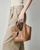 Bolso Casual para Mujer 2026 Bolso Cruzado de Lujo Ligero de Nicho Versátil para el Trabajo con un Toque de Alta Gama Gran Capacidad Bolso de Hombro para Debajo del Brazo para Mujeres