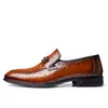 Sapatos Masculinos de Couro para Idosos, Couro Genuíno Padrão Avestruz, Sapatos Formais de Negócios em Couro Liso Envernizado, Moda Britânica Sapatos para Noivo