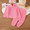 Pijamas de coral fleece para niños para otoño e invierno, conjuntos gruesos de terciopelo para niños y niñas, ropa de casa de franela para niños