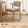 Centro de experiência de artesanato DIY comercial com uma mesa de mosaico, uma mesa dedicada para arte em mosaico e uma mesa de mosaico de madeira maciça, moderna