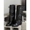 Botas compridas com sola grossa e salto empilhado para mulheres com fivela de cinto, novo design outono 2026 botas equestres