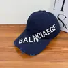 Gorra de Béisbol Vintage Desgastada con Letra para Mujer, Ala Ancha Adelgazante, Nuevo Estilo Primavera y Verano, Circunferencia de Cabeza Grande, Moderna