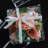 Caja de regalo de flor eterna, caja de acrílico transparente para rosas, perfecta como un pequeño regalo para el Día de San Valentín, el Día de la Madre o el Día del Maestro