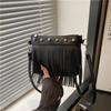 Bolso de Hombro Cruzado Versátil, de Gran Capacidad, Estilo Coreano, Modelo Nuevo Verano 2026, Simple, Moderno, a la Moda, con Borla Texturizada y Remaches